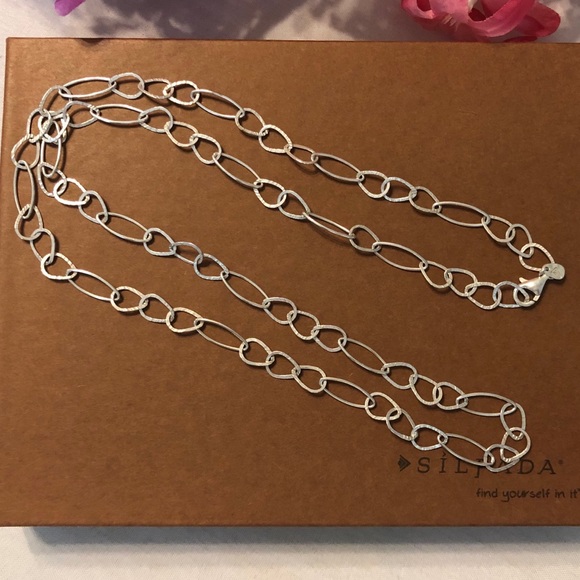 ❤️SOLD❤️ Silpada N2109 ‘IN THE LOOP’ Sterling Silver 31” long Necklace - Picture 6 of 16